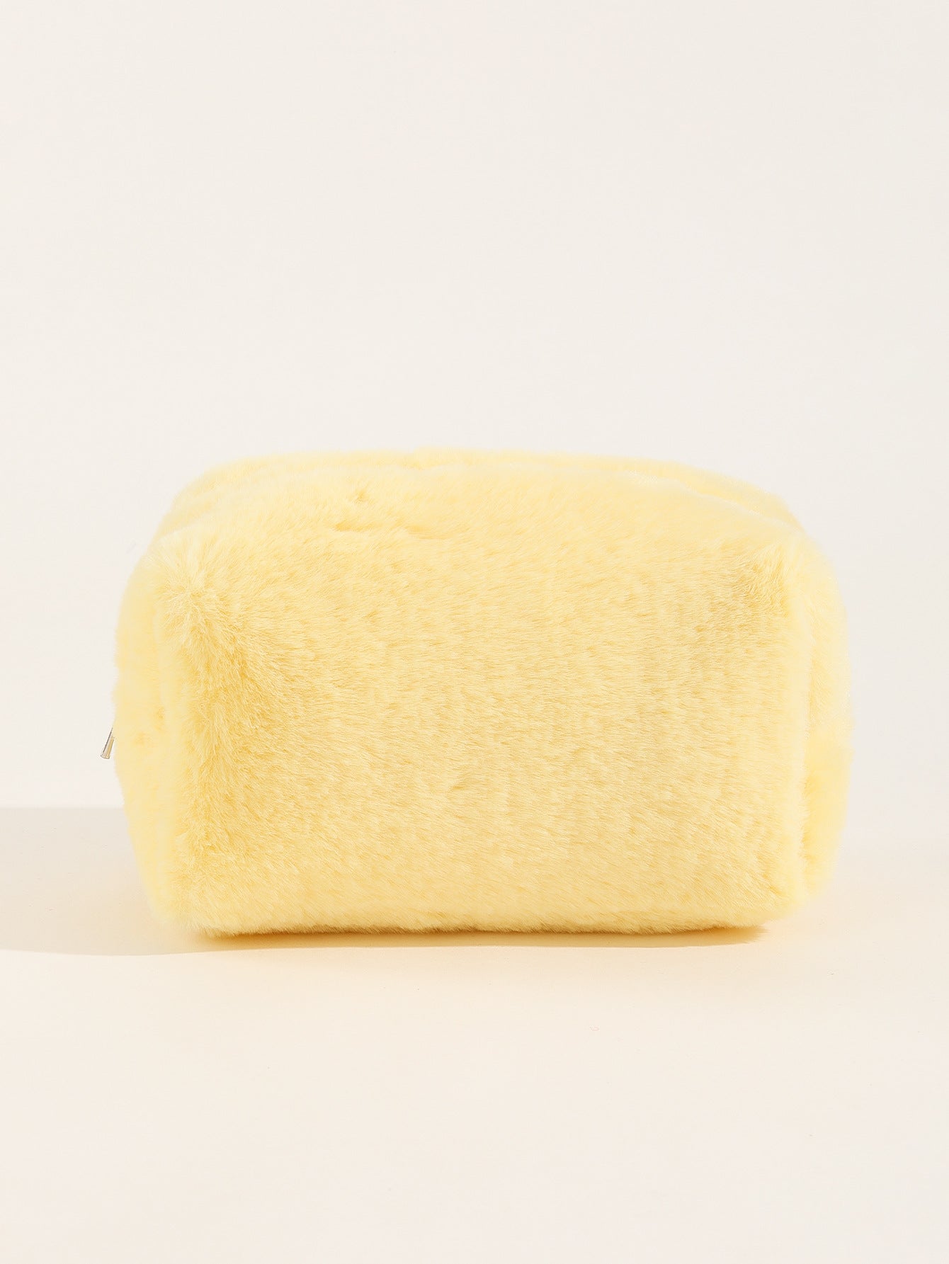 Wholesale Plush Soft and Waxy Solid Color Storage Toiletry Bag